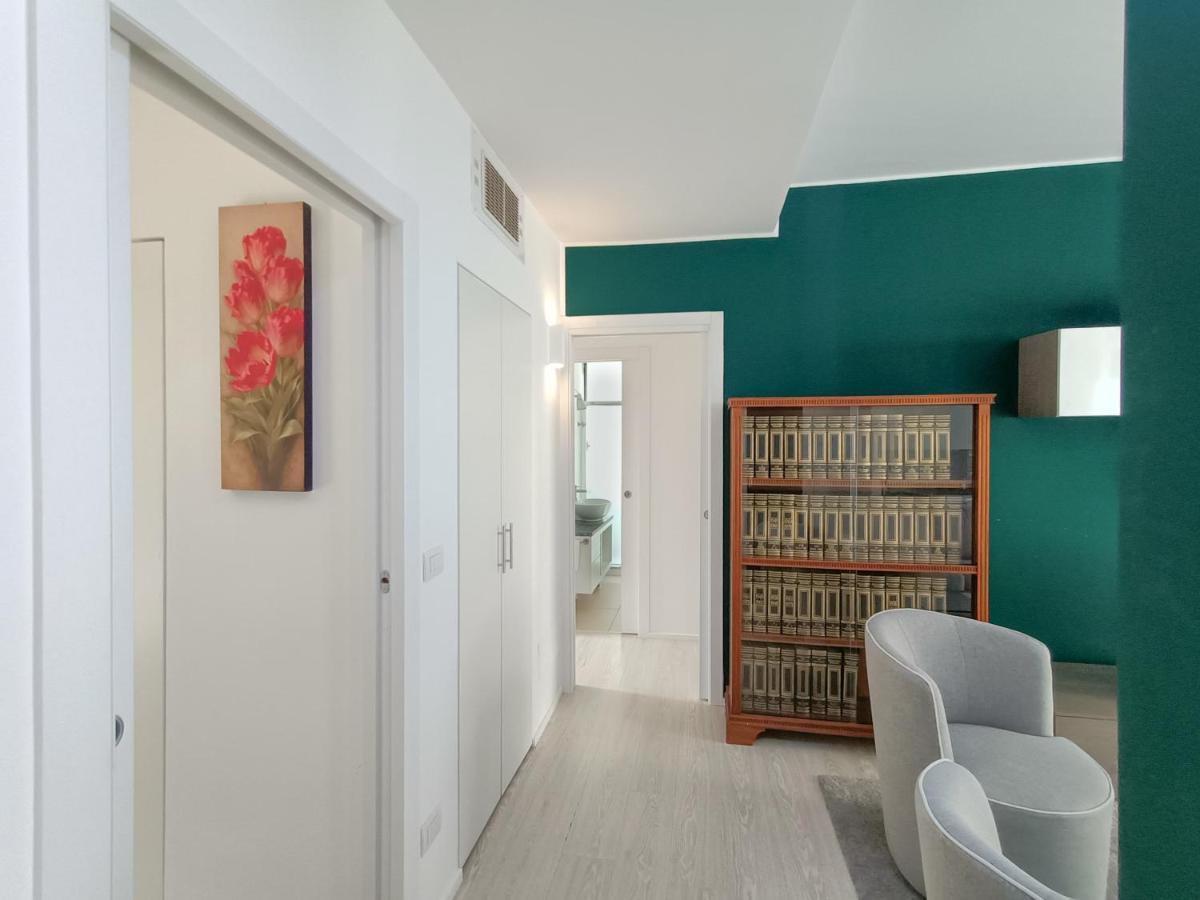 Apartamento Joivy Elegant Flat For 6 With 2 Balconies Milán Exterior foto